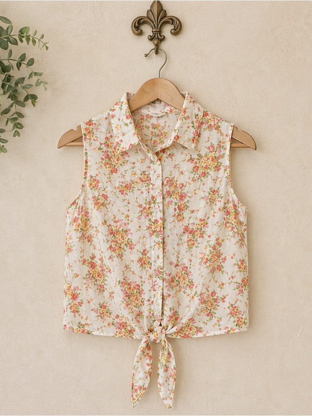 Ambiance Apparel floral shabby chic bohemian sheer sleeveless top S